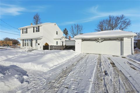 37 Richmond Avenue Lancaster NY 14086