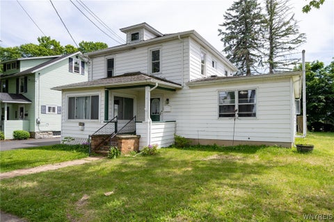 Tiny photo for 72 W Court Street, Warsaw, NY 14569 (MLS # B1689325)