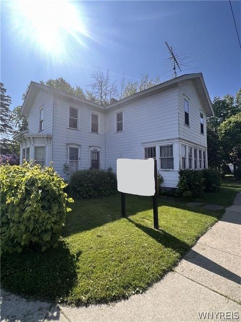Photo of 110 S Transit Street, Lockport City, NY 14094 (MLS # B1668228)