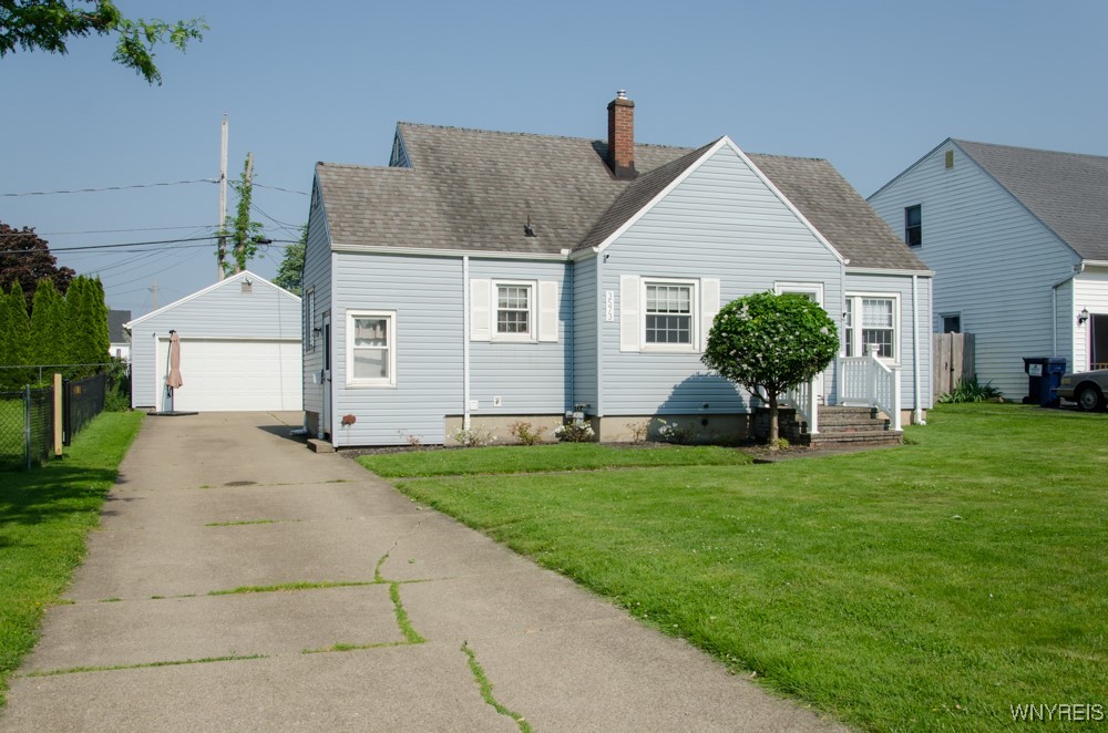 3573 Marlowe Avenue, Hamburg, New York image 2