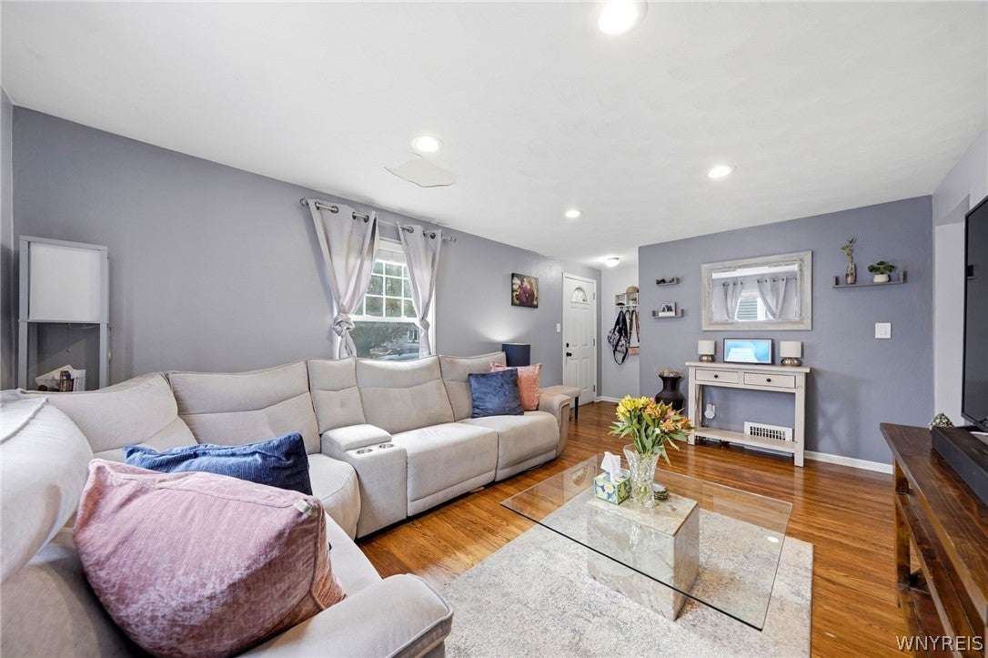 79 Kenview Avenue