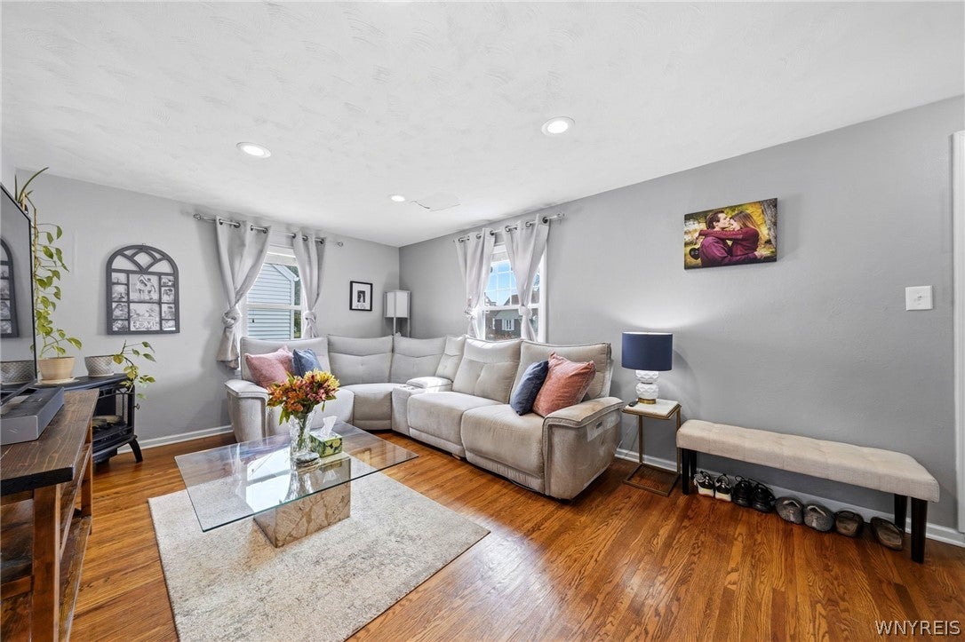 79 Kenview Avenue