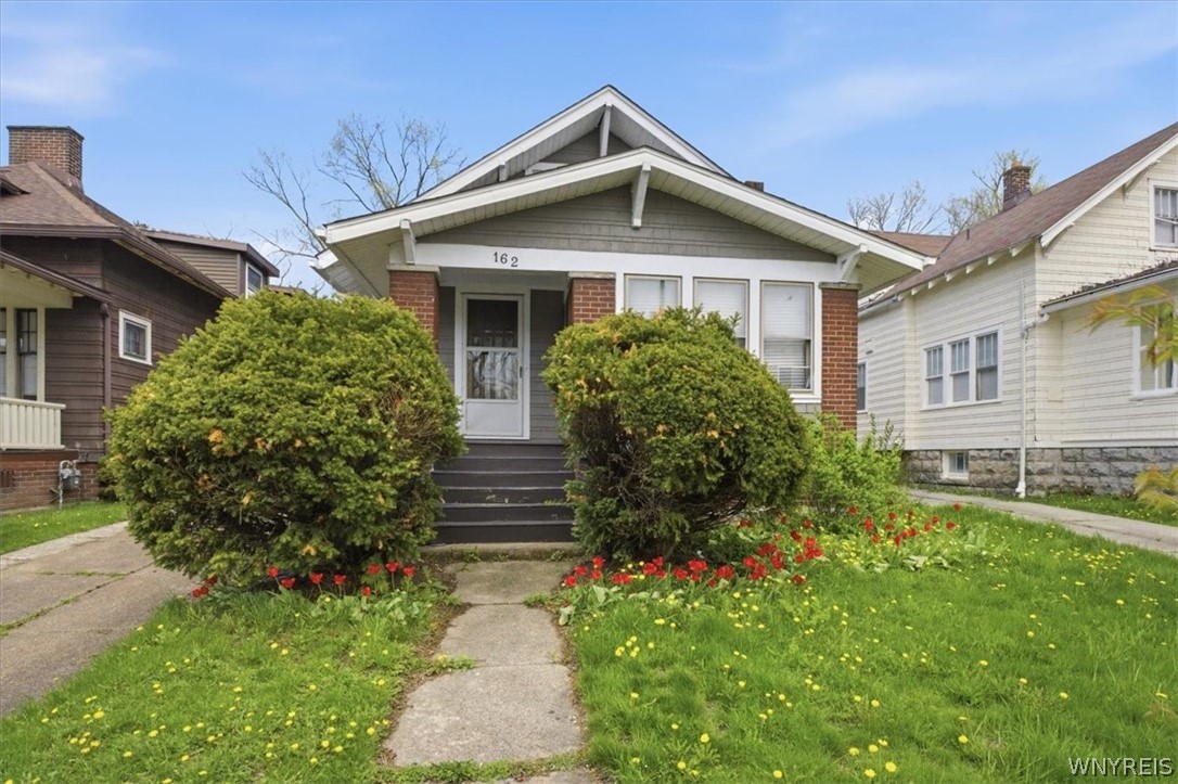 162 Winspear Avenue