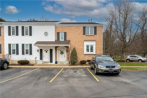 Condo For Sale - 270 Buffalo Road #27<br/> Erie County, Aurora, NY 14052