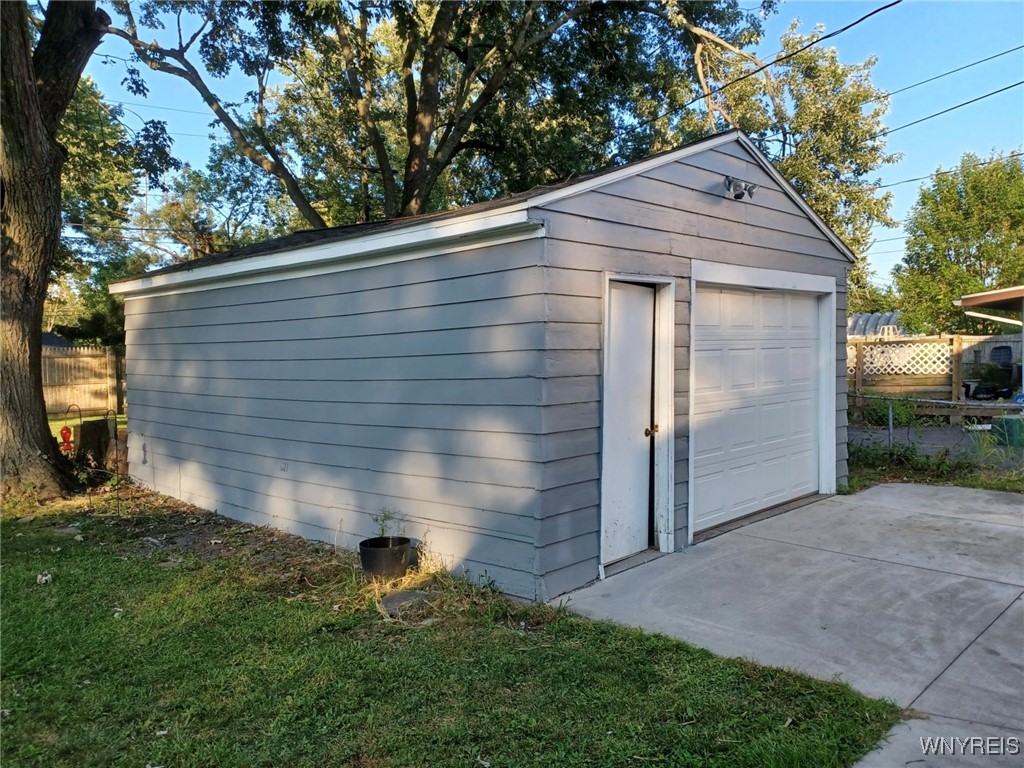49 Elsie Lane, Grand Island, New York image 21