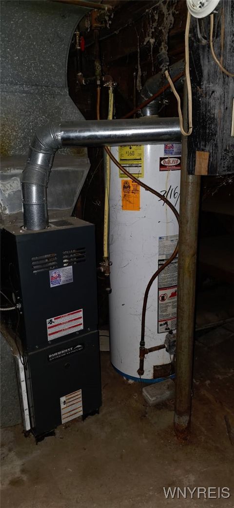 Tiny photo for 1509 Lafayette Avenue, Niagara Falls, NY 14305 (MLS # B1660876)