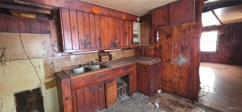 Tiny photo for 1509 Lafayette Avenue, Niagara Falls, NY 14305 (MLS # B1660876)