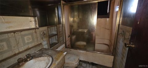 Tiny photo for 1509 Lafayette Avenue, Niagara Falls, NY 14305 (MLS # B1660876)