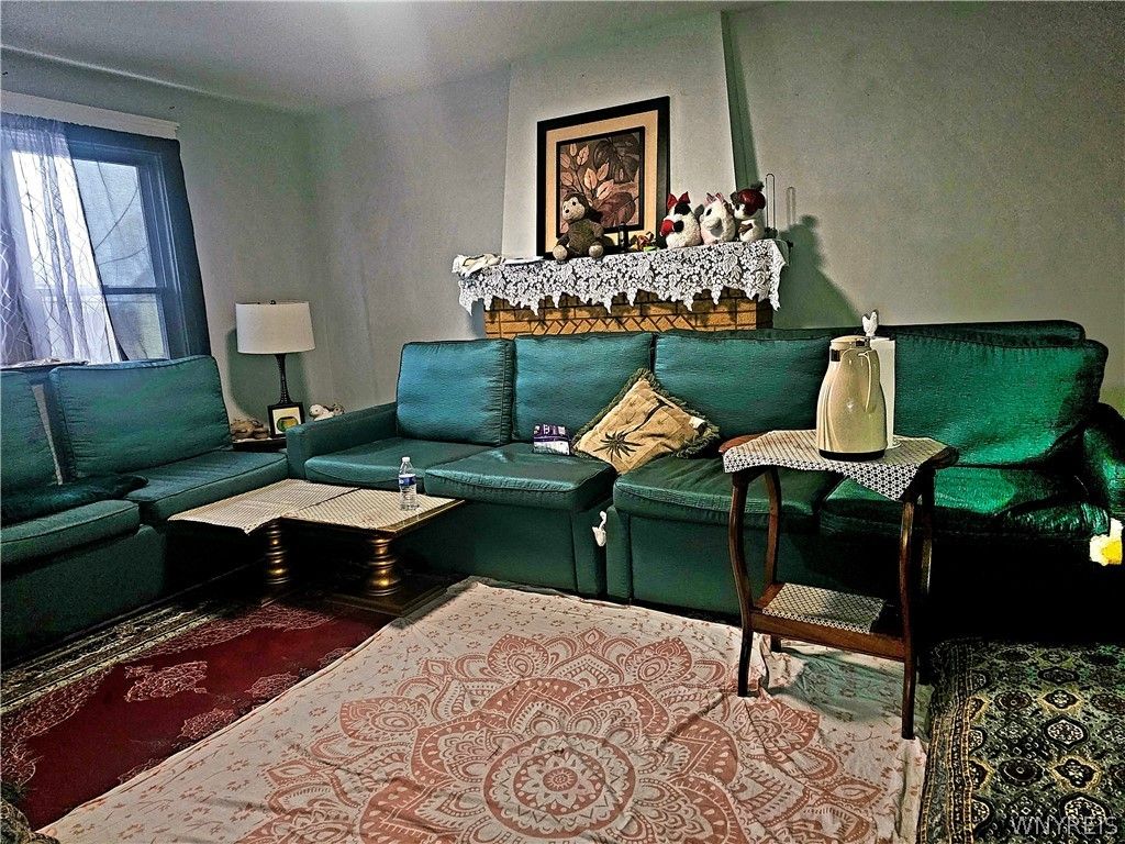 Photo of 561 Ontario Street, Buffalo, NY 14207 (MLS # B1665782)