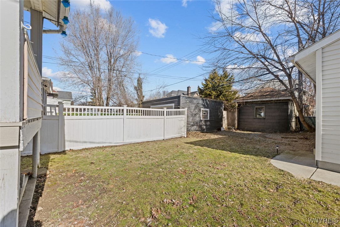 33 Montrose Avenue, Buffalo, New York image 6