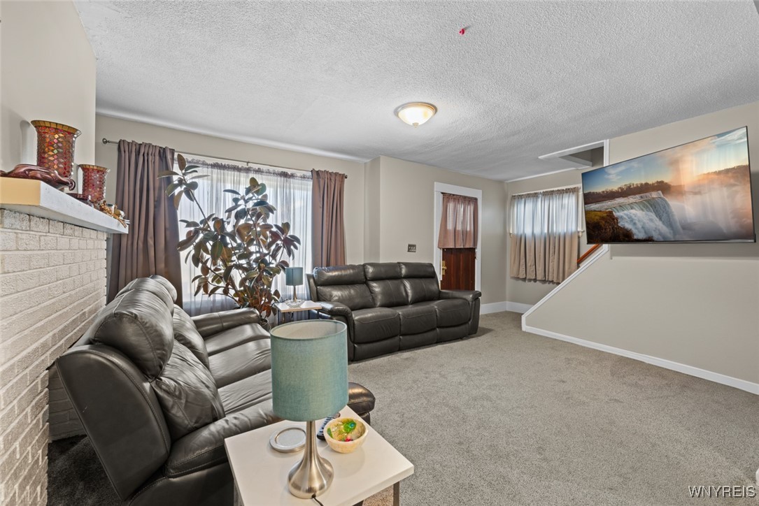 33 Montrose Avenue, Buffalo, New York image 16