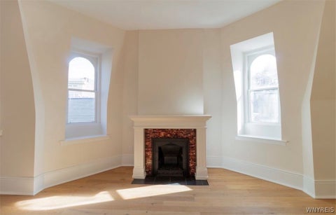 Tiny photo for 17 N Pearl Street #4, Buffalo, NY 14202 (MLS # B1716147)