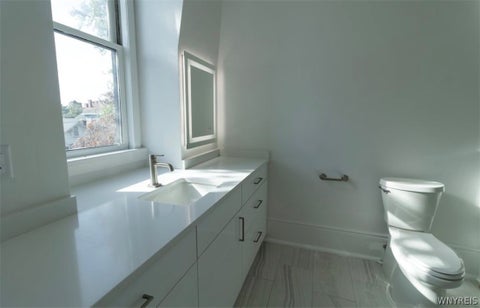 Tiny photo for 17 N Pearl Street #4, Buffalo, NY 14202 (MLS # B1716147)
