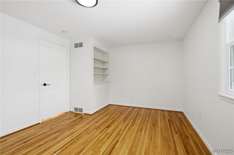 Tiny photo for 215 Fruitwood Terrace, Amherst, NY 14221 (MLS # B1655112)