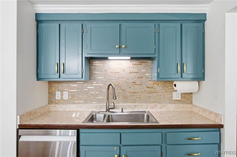 Tiny photo for 215 Fruitwood Terrace, Amherst, NY 14221 (MLS # B1655112)