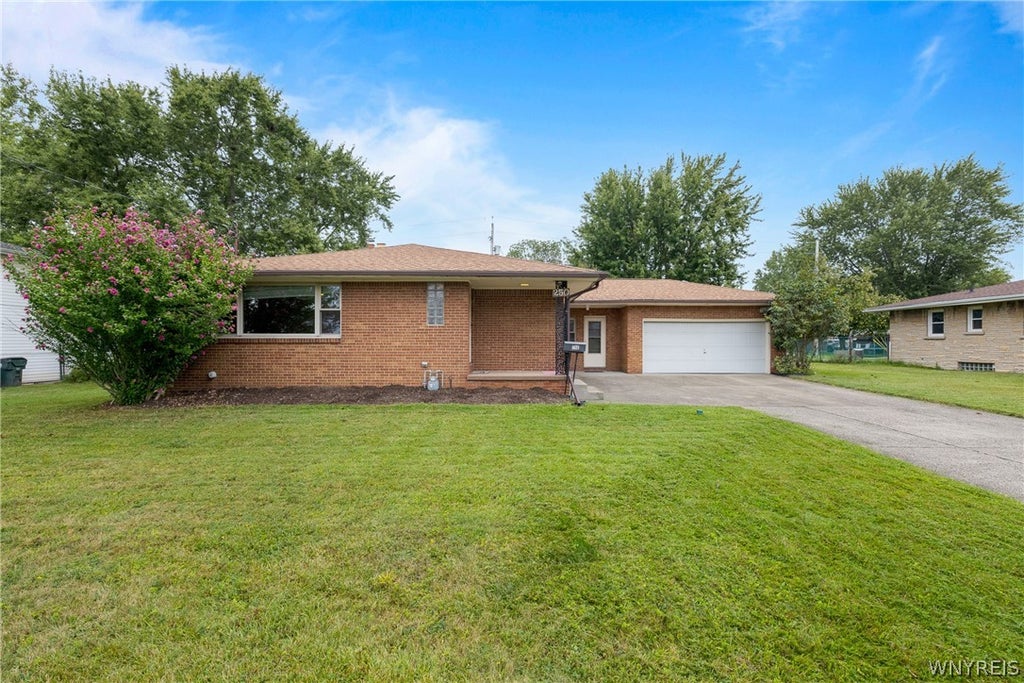 Photo of 250 Rehm Road, Cheektowaga, NY 14043 (MLS # B1711354)