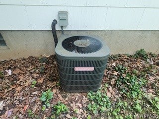 Tiny photo for 45 Lexington TER, Amherst, NY 14226 (MLS # B1693398)