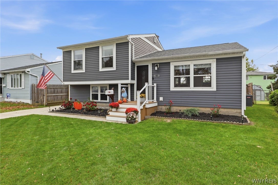 185 Le Havre Drive