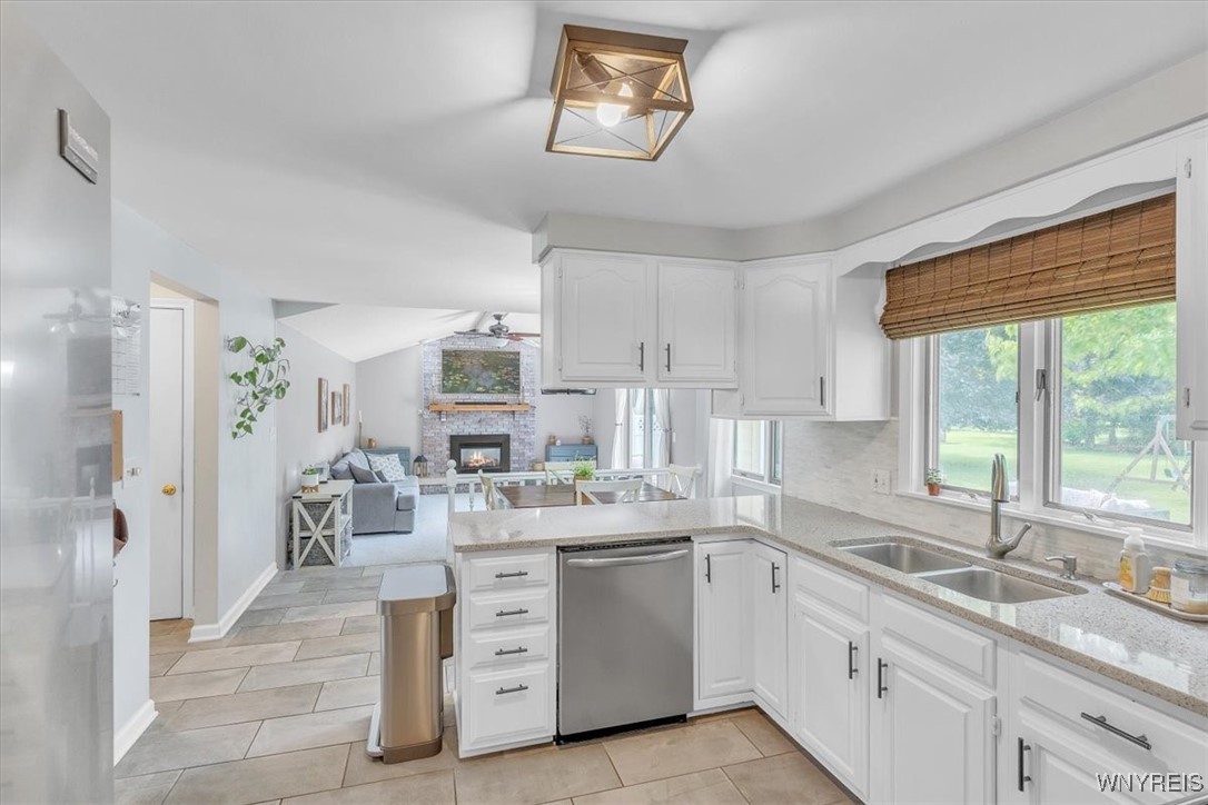 176 Dimatteo Drive, North Tonawanda, New York image 11