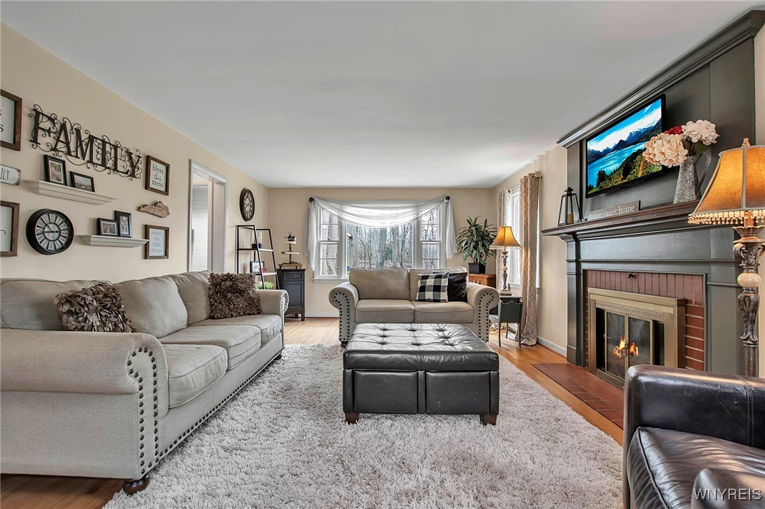 96 Eddy Lane, Orchard Park, New York image 5