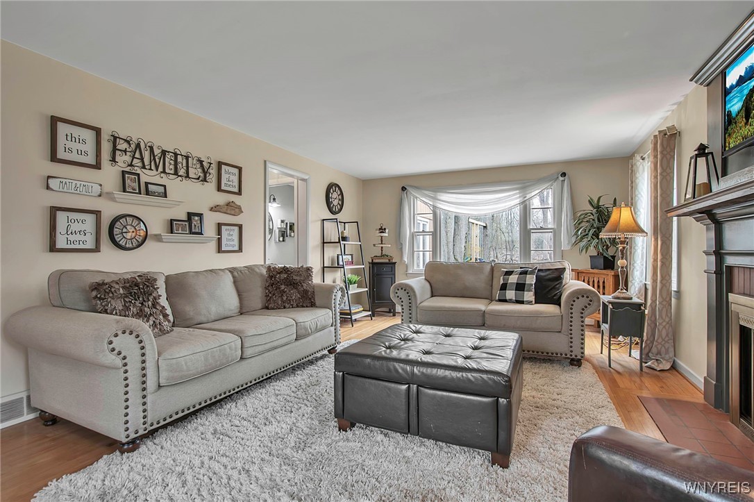 96 Eddy Lane, Orchard Park, New York image 6