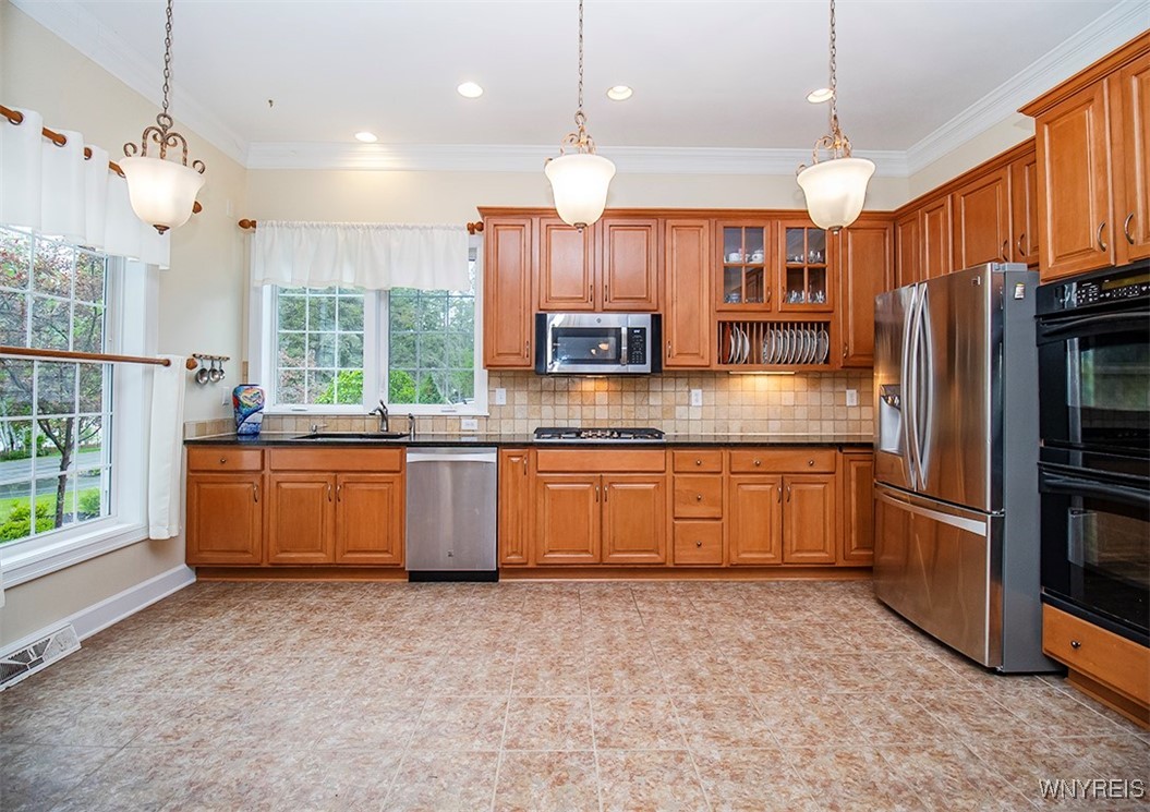 4786 Ormonde Drive, Cazenovia, New York image 20