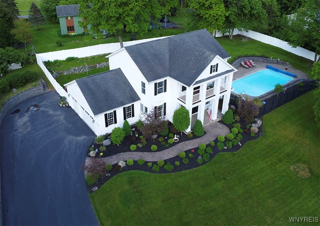 4786 Ormonde Drive, Cazenovia, New York image 2