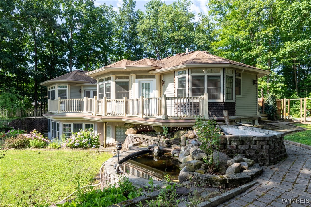 1081 Transit Road, Elma, New York image 5