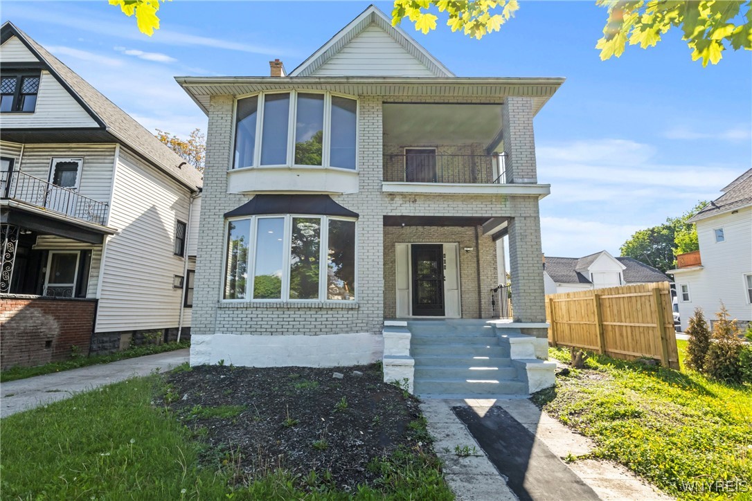 409 Humboldt Parkway