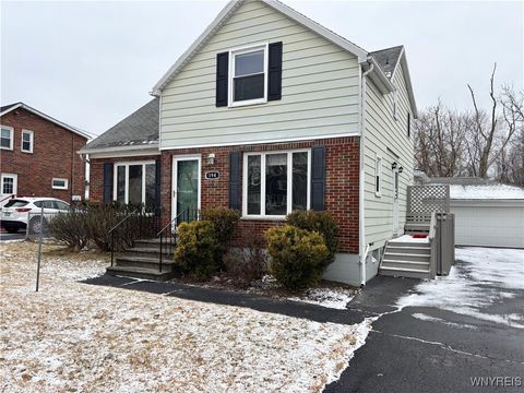 Photo of 194 Boncroft Drive #Lower, West Seneca, NY 14224 (MLS # B1657765)