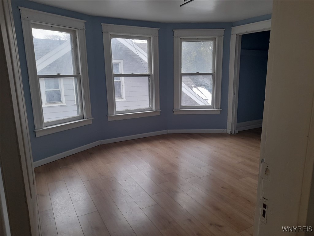 1849 Niagara Avenue, Niagara Falls, New York image 3