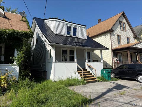 Tiny photo for 1868 Weston Avenue, Niagara Falls, NY 14305 (MLS # B1709127)