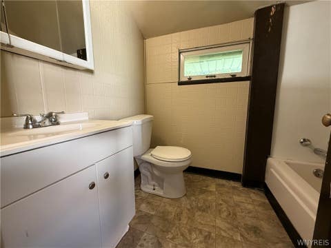 Tiny photo for 1868 Weston Avenue, Niagara Falls, NY 14305 (MLS # B1709127)
