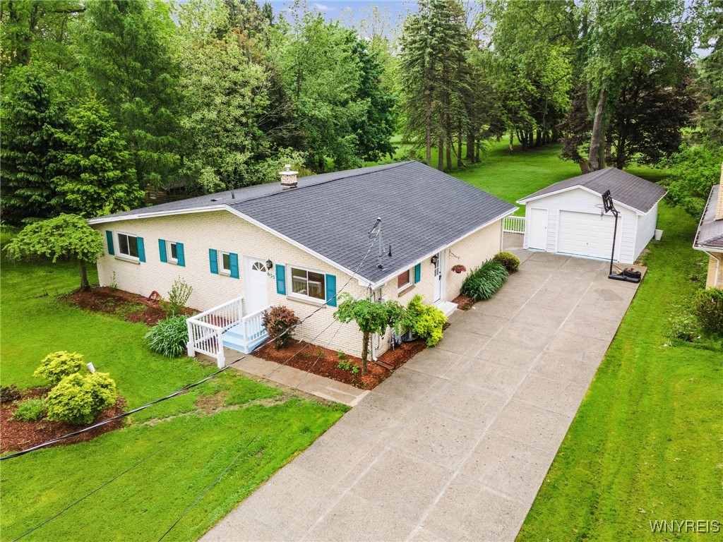 635 Rowley Road, Cheektowaga, New York image 3