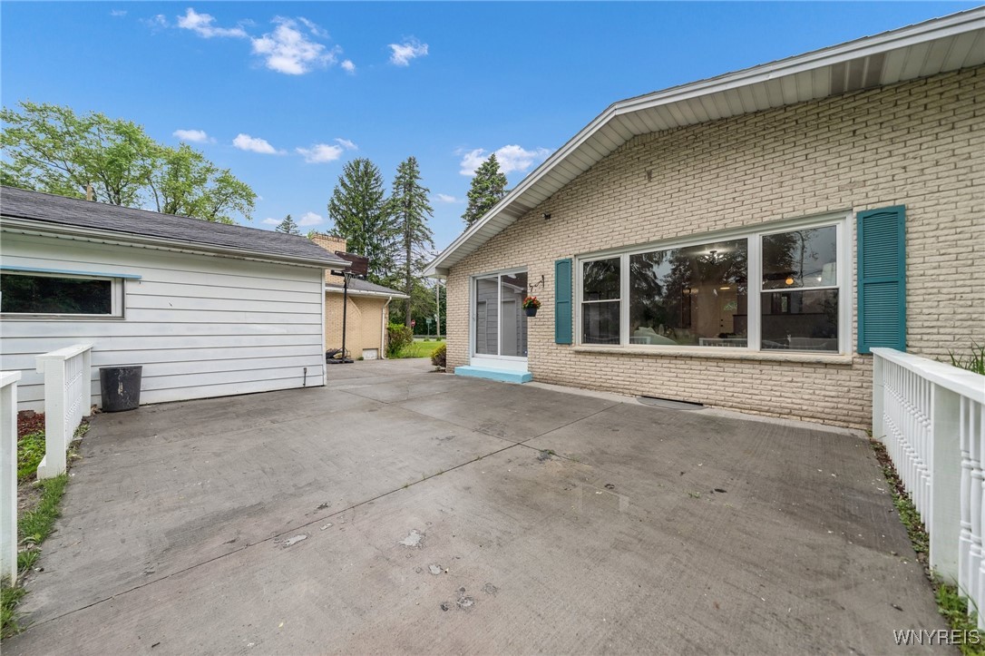 635 Rowley Road, Cheektowaga, New York image 36