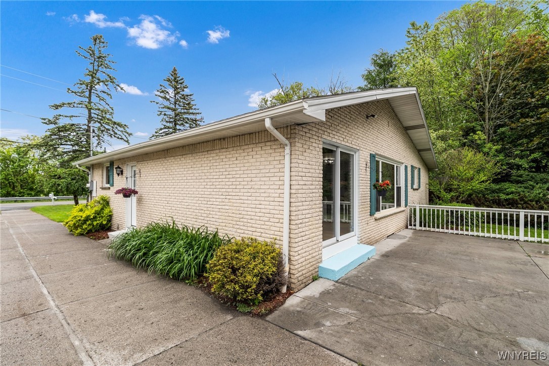 635 Rowley Road, Cheektowaga, New York image 38