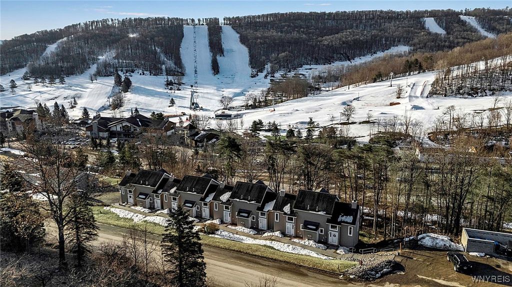 Photo of 507 Deer Crossing Road #4-507, Ellicottville, NY 14731 (MLS # B1652912)