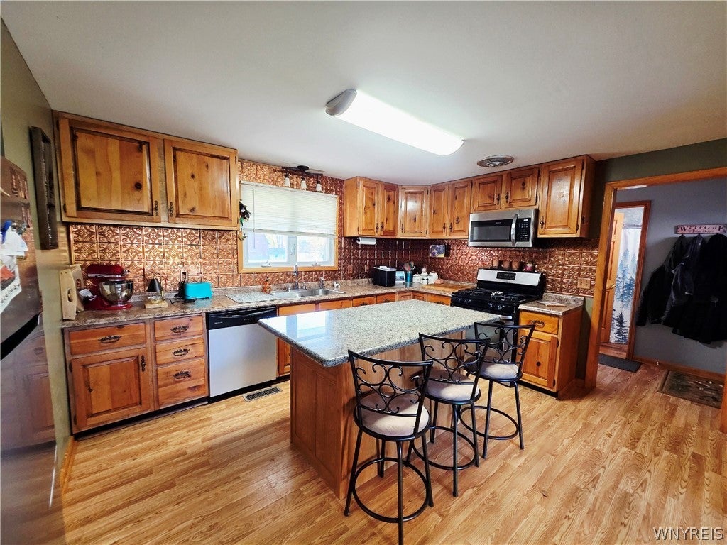 7654 Hinman Hollow Road