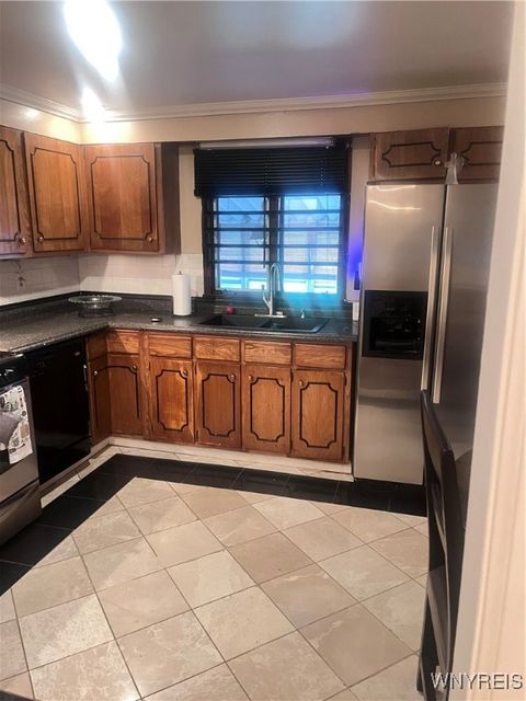 Tiny photo for 211 Burke Drive, Cheektowaga, NY 14215 (MLS # B1655387)