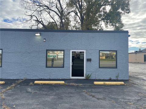 Photo of 1109 Harlem Rd Ste 3 Rd, Cheektowaga, NY 14227 (MLS # B1679238)