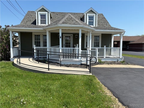 Photo for 2919 Military Road