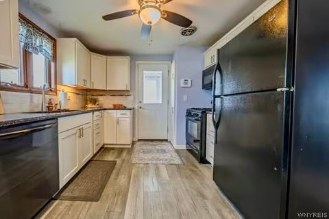 Tiny photo for 193 E Melcourt Drive, Cheektowaga, NY 14225 (MLS # B1715287)