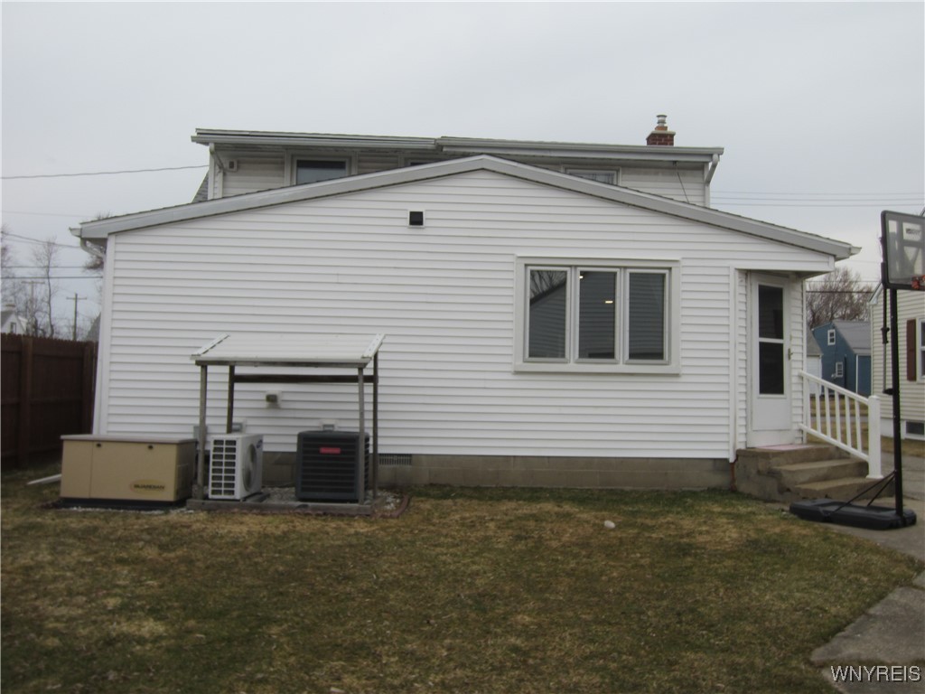55 Marilyn Drive, Cheektowaga, New York image 3
