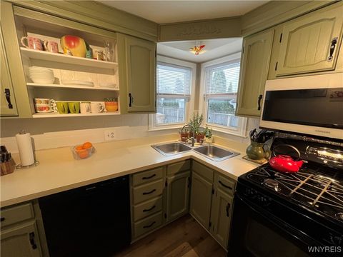 Tiny photo for 249 N Meadowbrook Parkway, Cheektowaga, NY 14206 (MLS # B1655580)