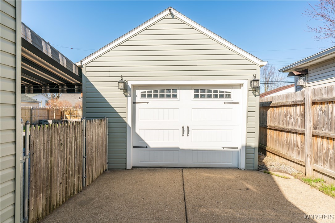 1704 Parker Boulevard, Tonawanda, New York image 41