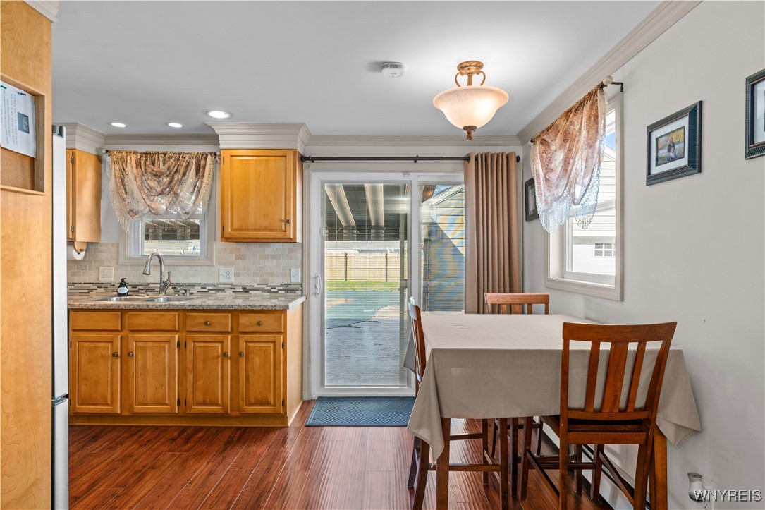 1704 Parker Boulevard, Tonawanda, New York image 5