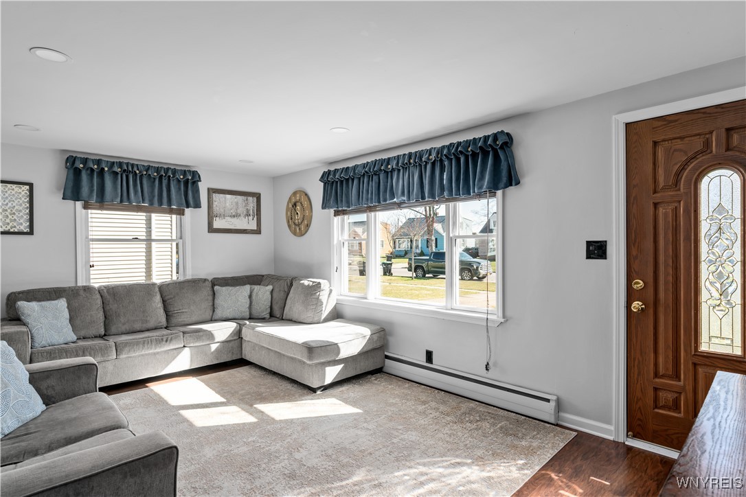 1704 Parker Boulevard, Tonawanda, New York image 13
