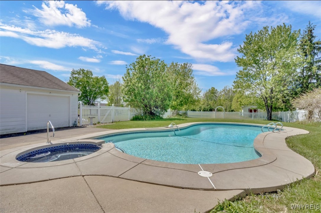 6634 Nash Road