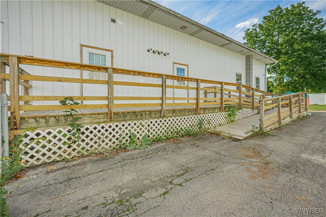 Newfane, New York 14108, United States, ,Commercial,Active,40822