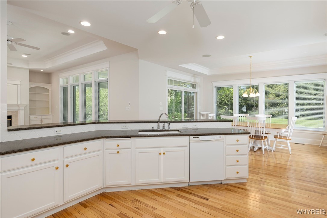 56 Sunset Lane, Orchard Park, New York image 11